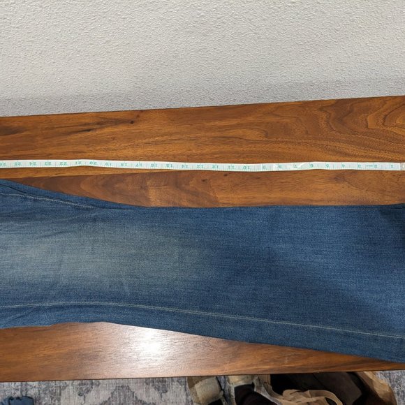 AG Goldschmied Dark Wash Mid Rise The Angel Flair Jeans 29 - Picture 13 of 15